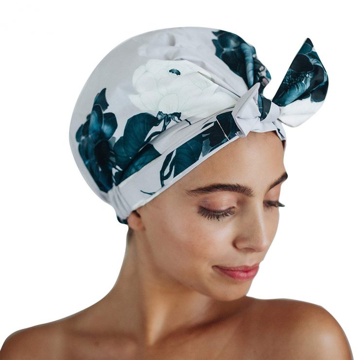 11 Best Shower Caps for Your Self-Care Session - MetDaan